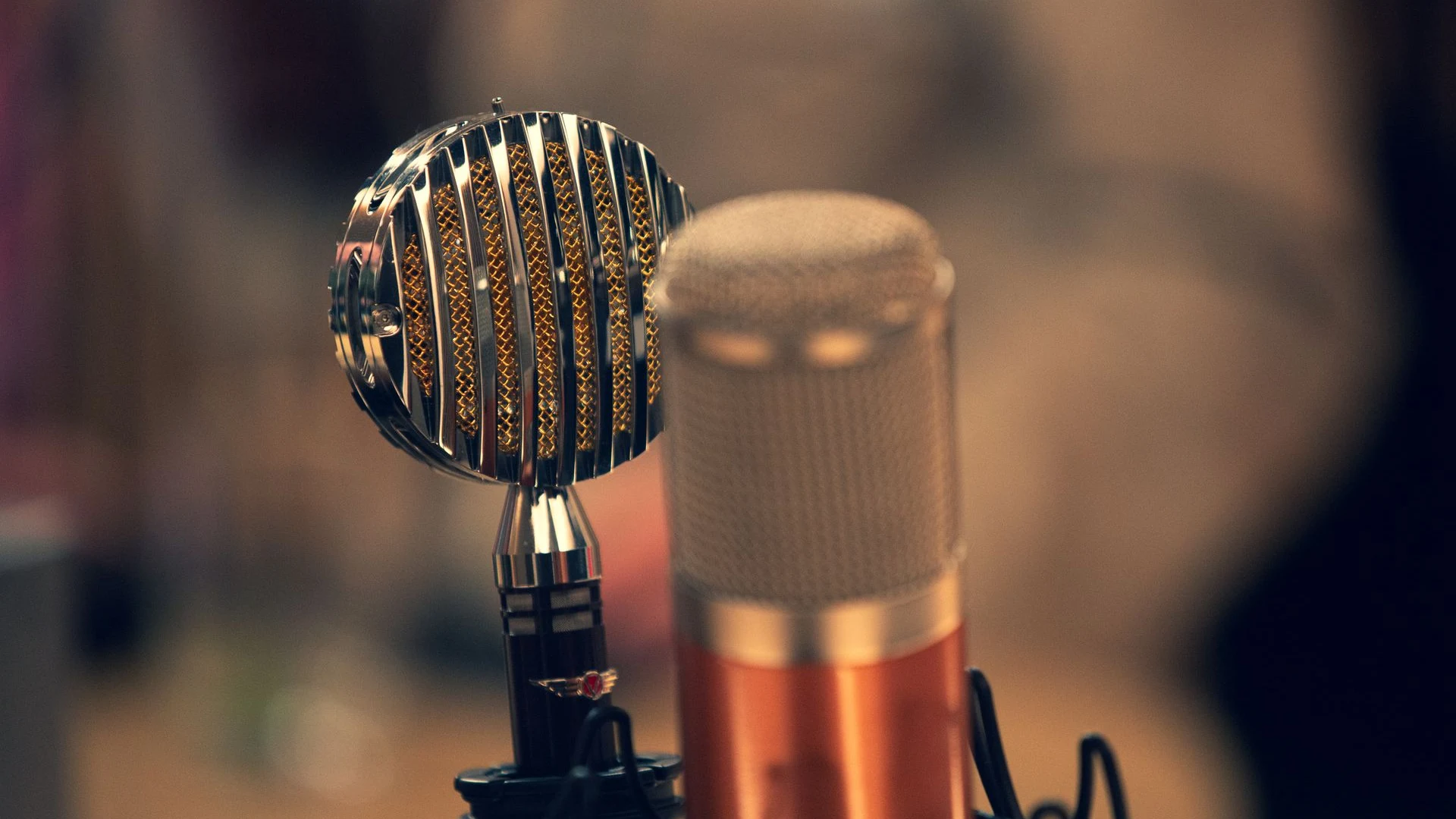Finding a tone of voice that sounds like no one else, Bellman ideas and opinions
