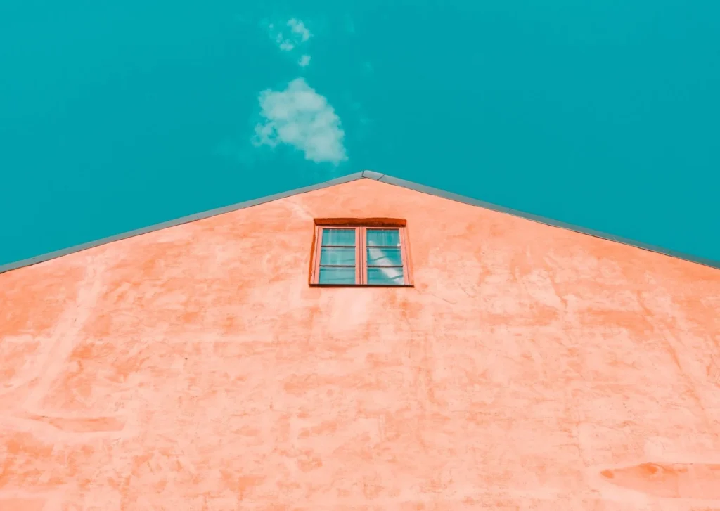 Single Window on Orange Building